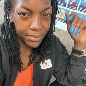 Meet your Posher, Keesha